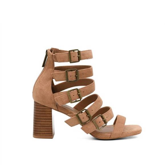 NEW CORKYS FOOTWEAR women's buckle down heel sandals in camel - Picture 2 of 5